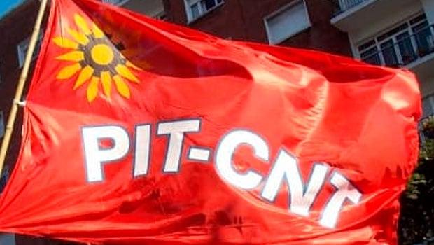 El PIT-CNT evalúa futuras acciones por "seguimiento ilegítimo" a Abdala, según se desprende de un chat entre Lacalle Pou y Astesiano