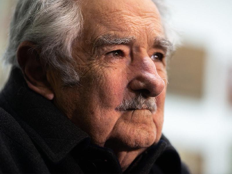 Estamos jaqueados por la pandemia y necesitamos apagar la llave general tres o cuatro semanas para detener el contagio, dijo Mujica