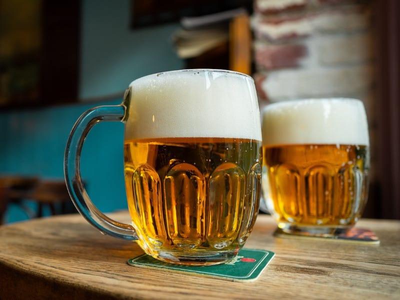 El Gobierno analiza reestablecer un "subsidio" ante el cierre de la planta en Minas de Fábricas Nacionales de Cerveza