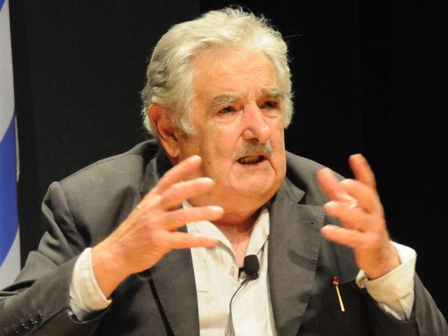 La LUC es un terremoto jurídico y un desborde de poder del Ejecutivo que inaugura una época terriblemente peligrosa para la estabilidad institucional