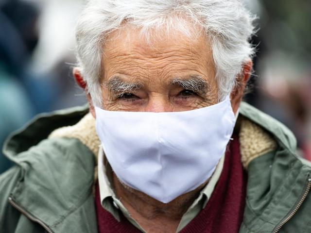 Comparaciones con Argentina son "ridículas": el gobierno de Lacalle no heredó cuentas con el FMI y no tenía la angustia que tuvo el de Fernández al asumir producto de una deuda sideral