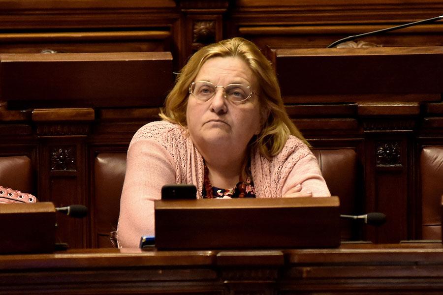 Graciela Bianchi le advirtió a Cosse que el pedido de juicio político sigue a estudio del Senado