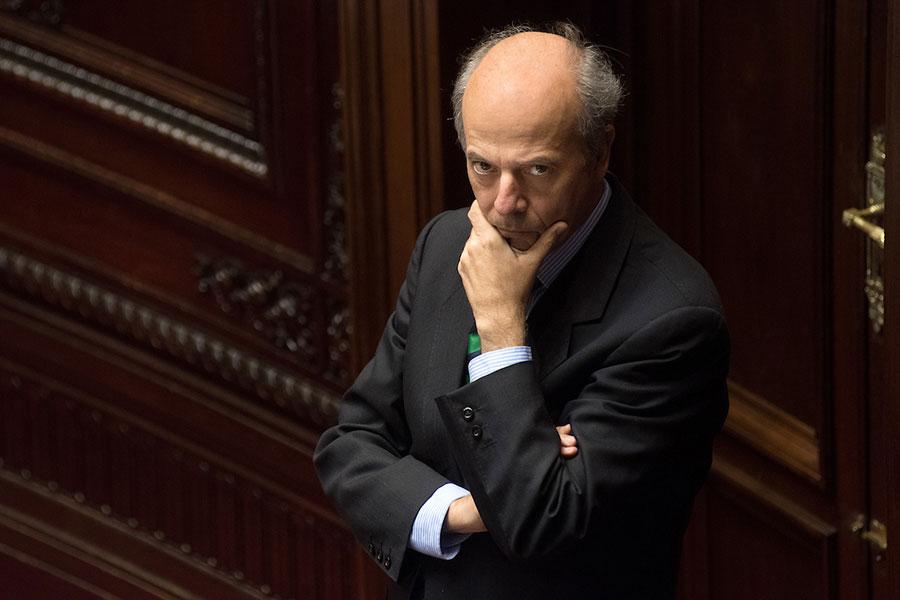 Caso del teniente sancionado tras denunciar corrupción en el Ejército: García dijo que ningún oficial puede declarar sin autorización