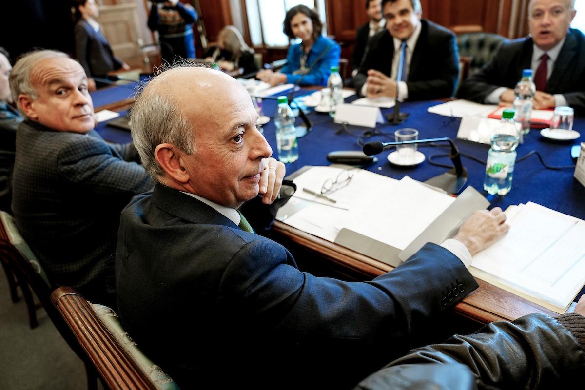 Javier García en la Comisión de Defensa del Senado en el Palacio Legislativo en Montevideo. Foto: Javier Calvelo/ adhocFOTOS