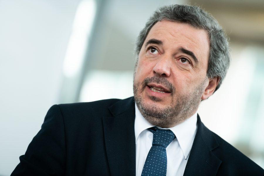 No debería firmarse el acuerdo con Cardama y habrá que hacer una nueva licitación por los dos buques, dijo Bergara