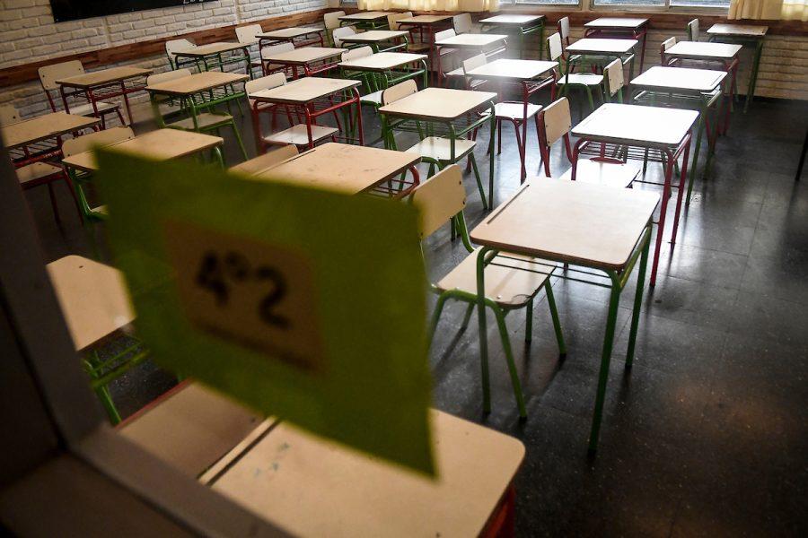 Recorte de más de 300 millones de dólares en Educación Pública motivó "paro político", dice Fenapes