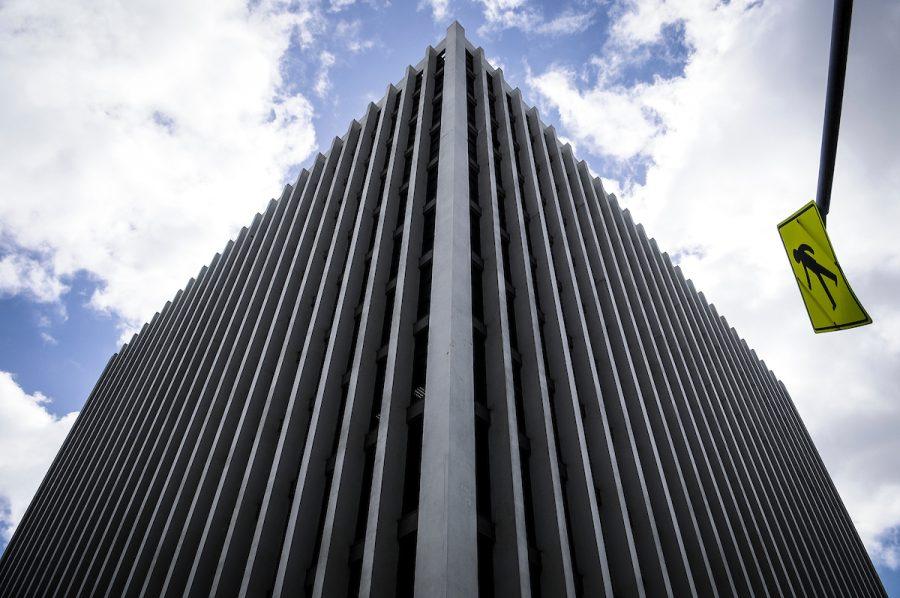 4 mil hogares de UTE se quedan sin la energía que cubra sus necesidades básicas si no recargan, a partir de la instalación del sistema prepago, advierte Cardona