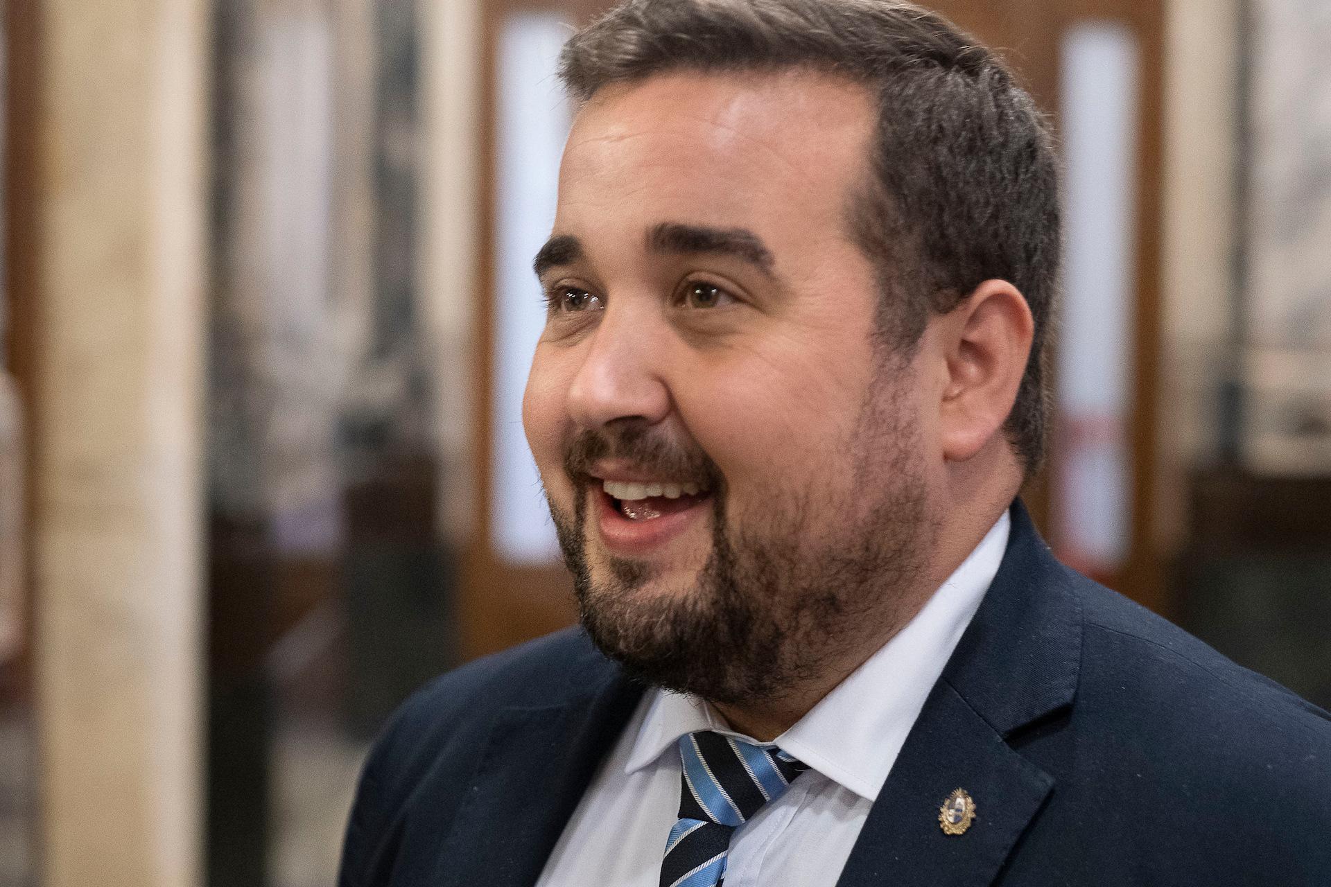 Diputado Cal se retracta tras vincular a Herrerismo con empresario asesinado y financiamiento de narcos en política