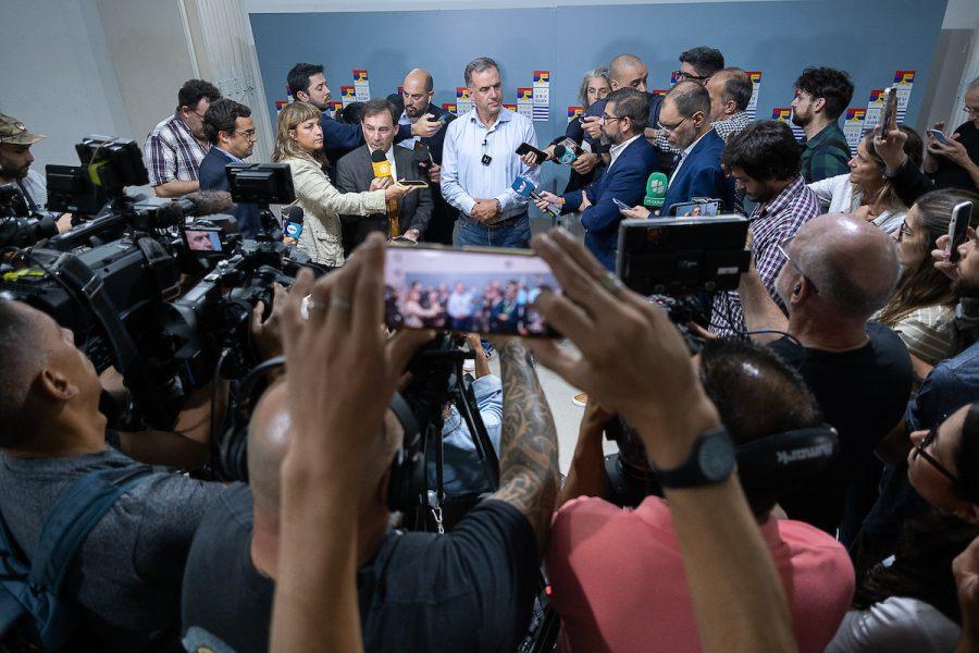 Yamandú Orsi tras denuncia: “estamos más fuertes que nunca” y "si alguien imaginaba que me iba a bajar va a ser al revés"