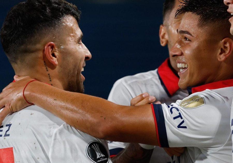 Nacional vs Libertad: el tricolor arranca con pie firma la Libertadores y vence por 2-0