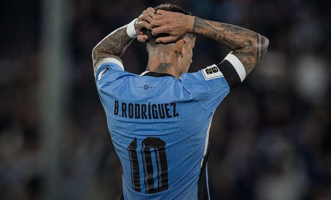 Uruguay no pudo con Paraguay: empate a cero en el Centenario, pero sigue en zona de clasificación al Mundial 2026