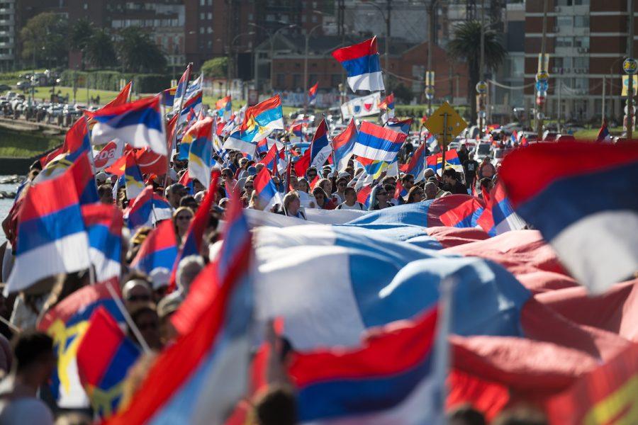 Cierre de Campaña Electoral del Frente Amplio con oratoria de Yamandú Orsi y Carolina Cosse, en vivo