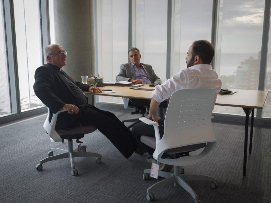 Yamandú Orsi se reunió este lunes con el arzobispo de Montevideo y el futuro ministro de Desarrollo Social