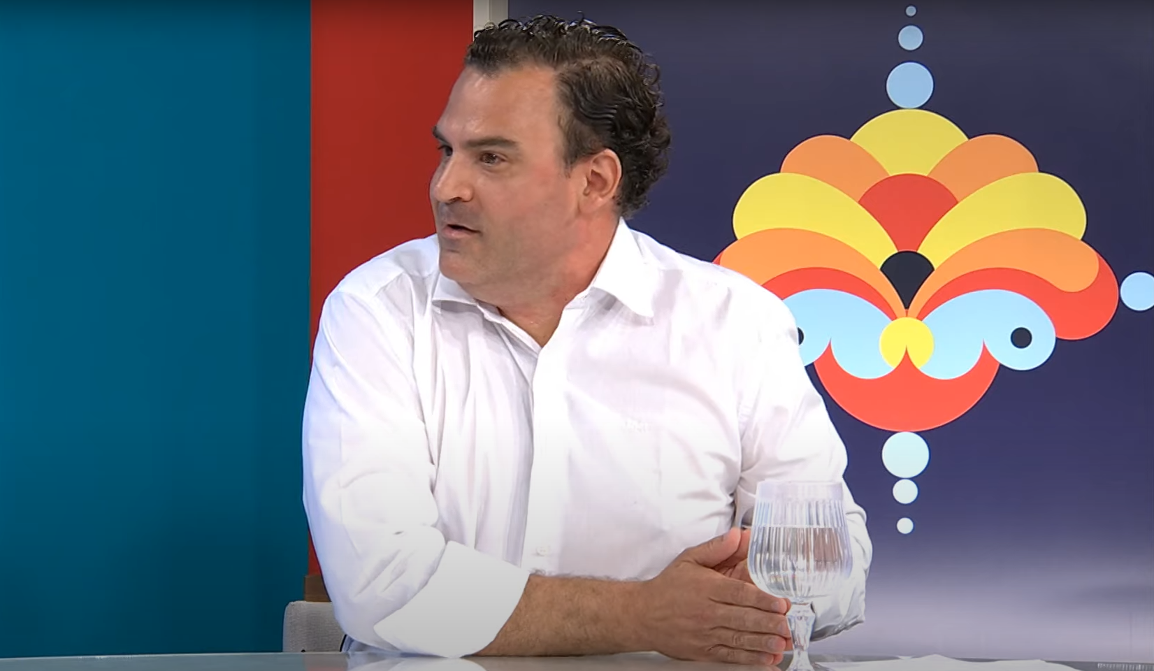 El proyecto para aumentar el límite de las compras por internet