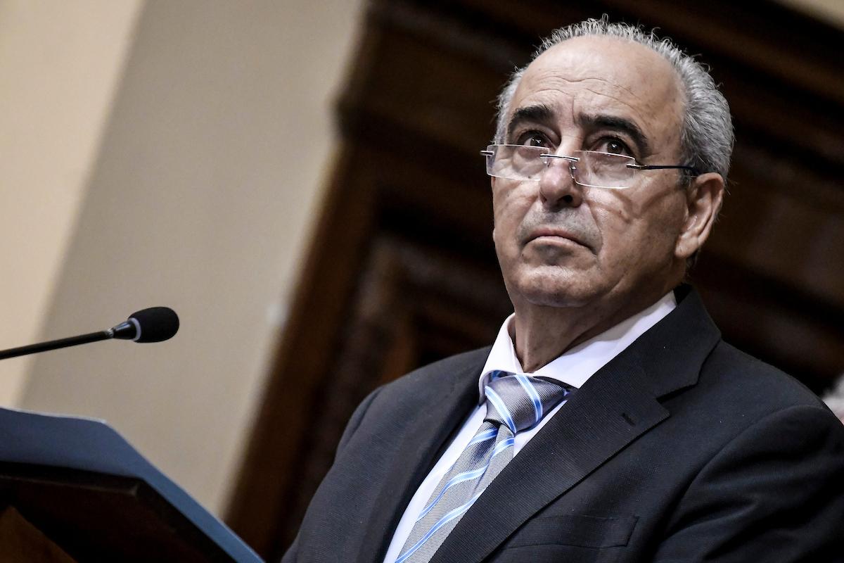 Alfredo Fratti durante su asunción como presidente de diputados para el segundo período ordinario de la XLIX legislatura en el Palacio Legislativo en Montevideo. Foto: Javier Calvelo / adhocFOTOS