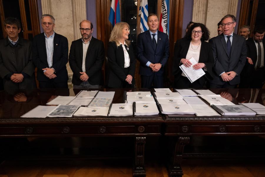 Presentación del proyecto de ley del Presupuesto Nacional, en el Salón de Eventos Especiales del Palacio Legislativo. Foto: Santiago Mazzarovich / adhocFOTOS