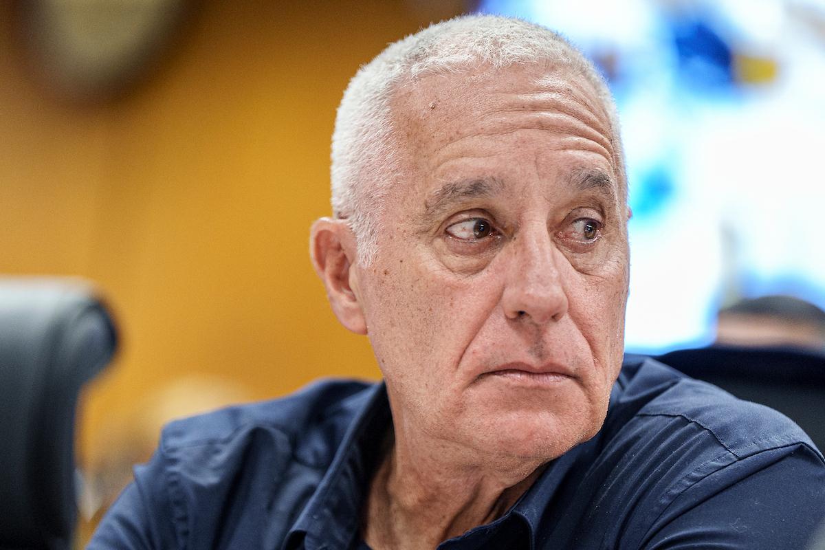 Carlos Negro durante la Comisión de Presupuesto integrada con Hacienda. Foto: Mauricio Zina / adhocFOTOS